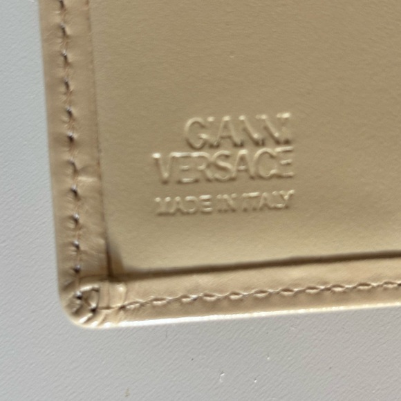 Vintage Gianni Versace Trifold Wallet - Picture 6 of 7